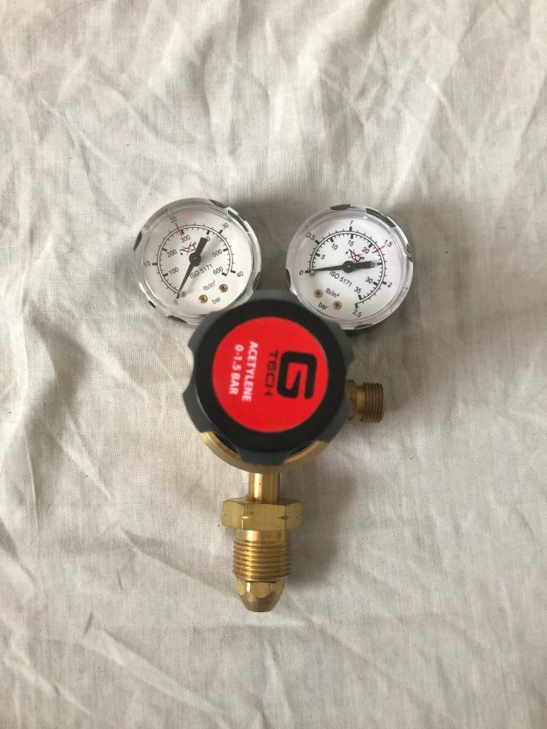 image for Acetylene Gas Single Stage 2 Gauge Bottle Regulator