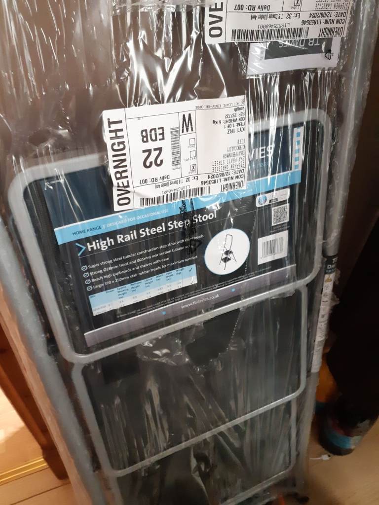 TB DAVIES 3 STEP STOOL UNUSED