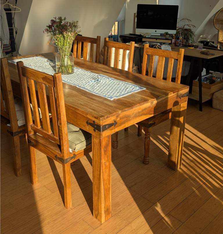 Beautiful Large Indian Thakat Wooden Dining Table (includes 6 Dining Chairs)