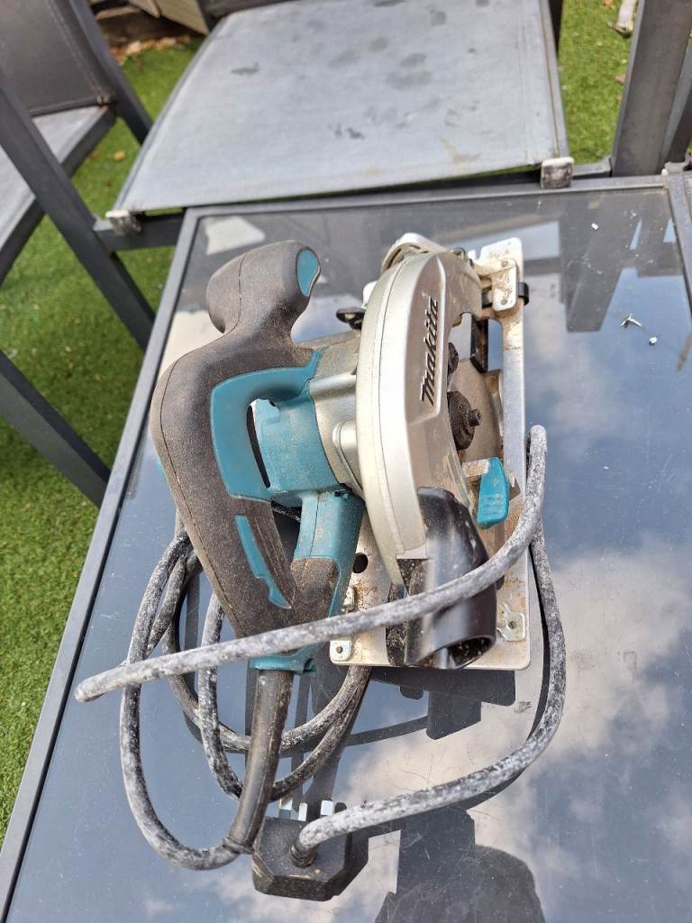 Curcular saw