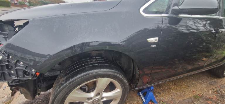 Astra j passenger side wing