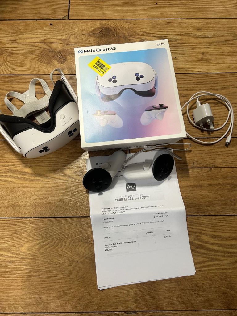 VR Virtual Reality Heasdet Meta Quest 3S 138gb all in one 
