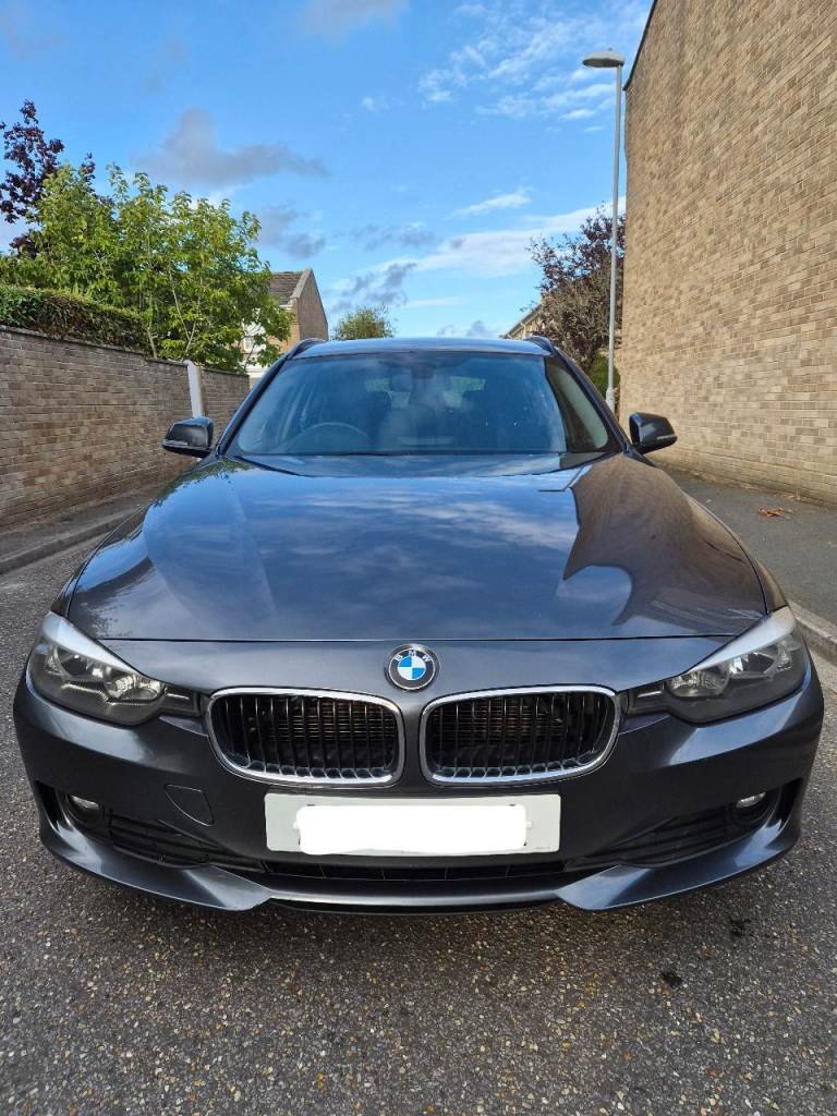 BMW 320d 3 Series Estate, 2015, Manual, 1995 (cc), 5 doors