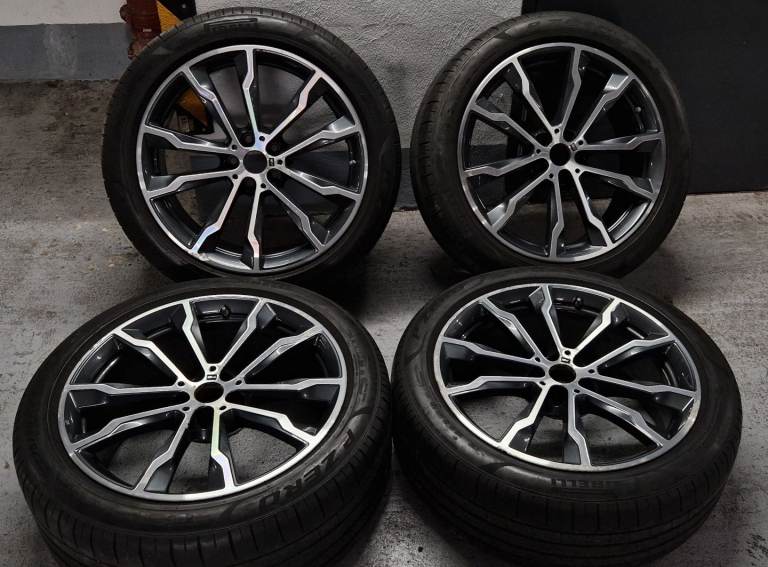 BMW Style 699M Geniune X3 G01 X4 G02 20"  Alloy Wheels & Tyres Set TPMS PIRELLI