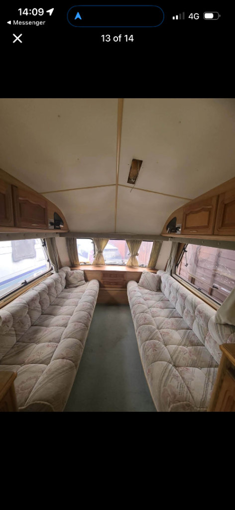 Caravan 2002 
