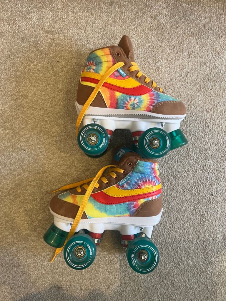 Girls ROOKIE floral roller skates size uk 2