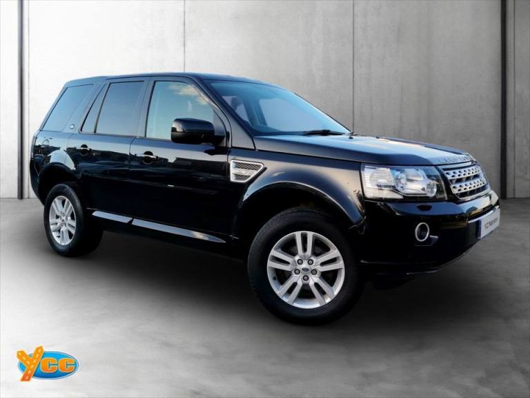 2013 Land Rover Freelander 2 2.2 SD4 XS SUV 5dr Diesel CommandShift 4WD Euro 5 (190 ps) ESTATE Di...