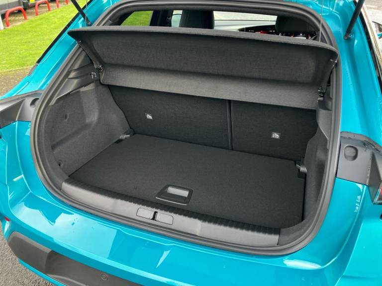 2025 Vauxhall Mokka 1.2 Turbo 136 Ultimate 5dr SUV Manual