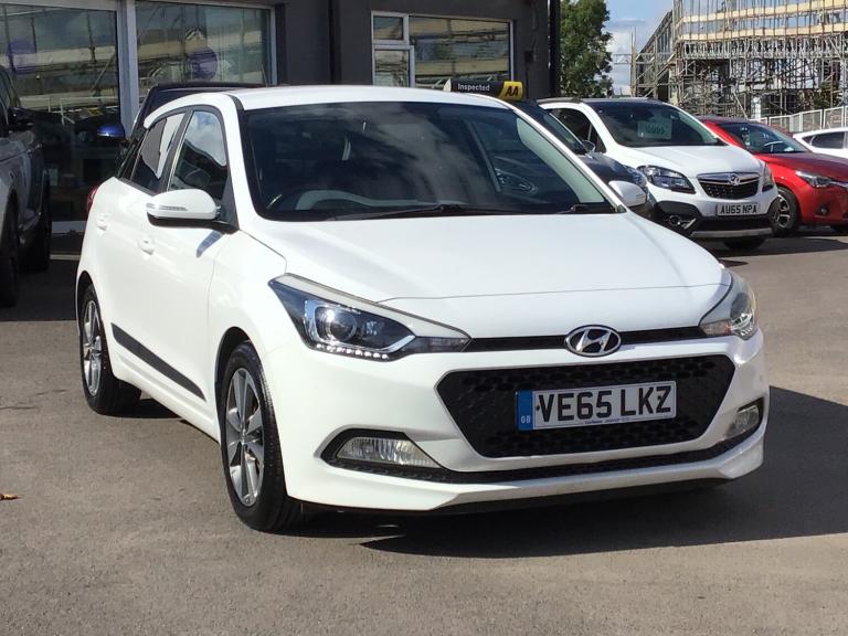 2015 Hyundai i20 1.2 Premium Hatchback 5dr Petrol Manual Euro 6 (84 ps) Petrol