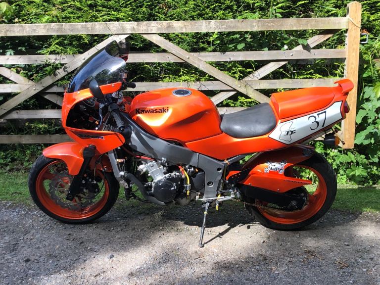 Kawasaki Ninja ZX-6R 1997 F3, 600cc 90s Sports Bike, V5 Present, 12 Months MOT. 