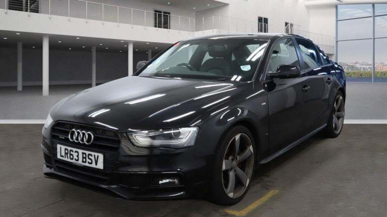 2013 Audi A4 2.0 TFSI Black Edition S Tronic quattro Euro 5 (s/s) 4dr SALOON Petrol Automatic