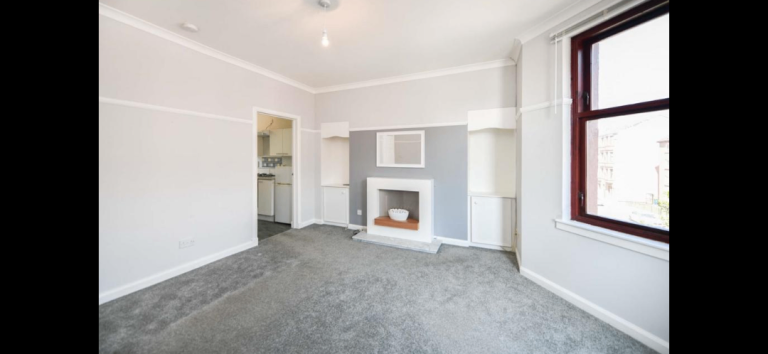 Fully furnished 2 Bed Flat