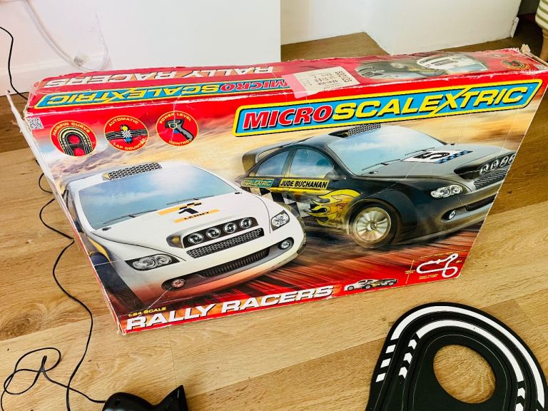 MICRO SCALEXTRIC RALLY RACERS 1:64 