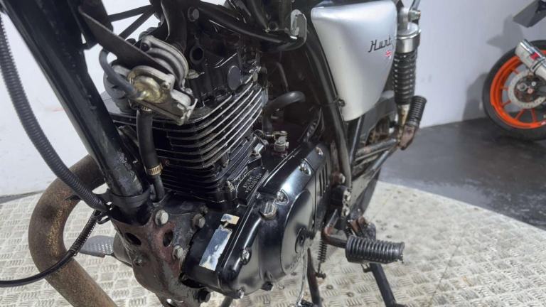 Bullit  Hunt 2016 18K CAFE RACER LEARNER LEGAL PROJECT BIKE 125CC