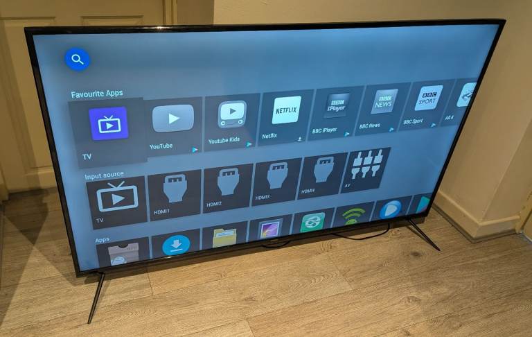 65" 4K Smart TV - Qantec