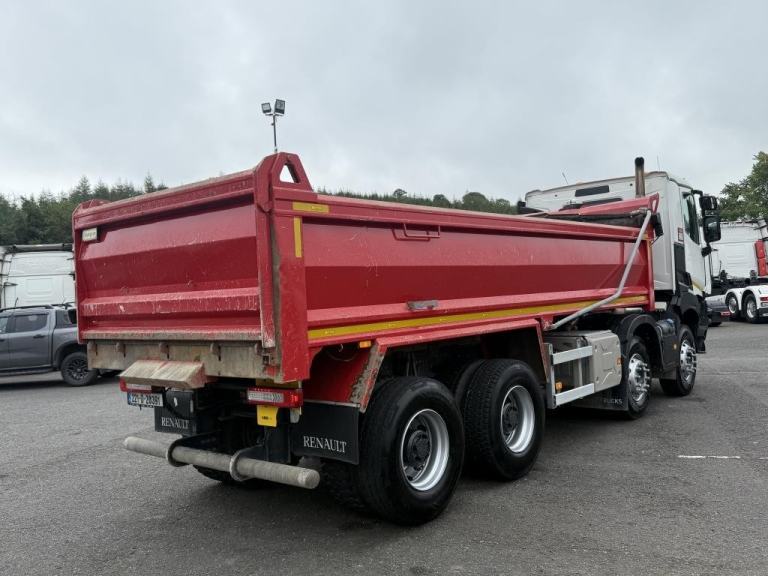 2022 RENAULT K440 8X4 32T TIPPER