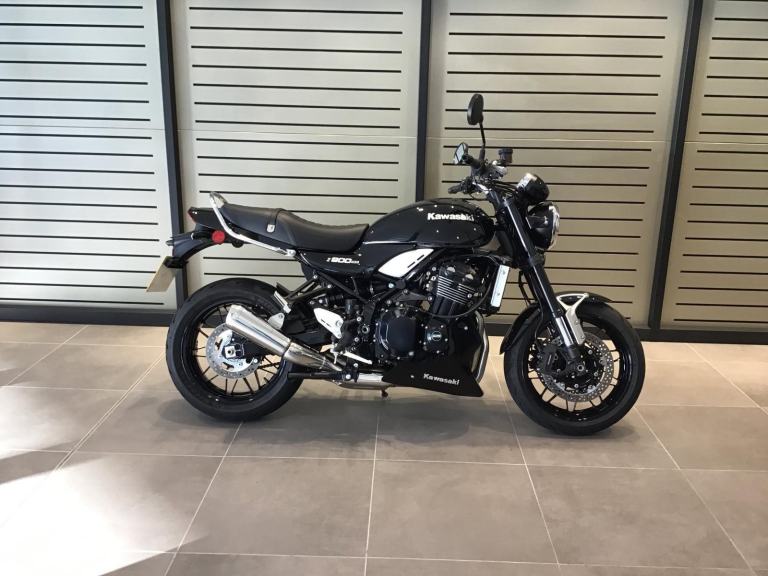 KAWASAKI Z900 RS