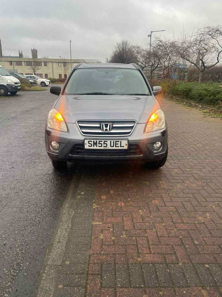 Spare or Repair - Honda CR-V 2005, petrol, manual, 2.0