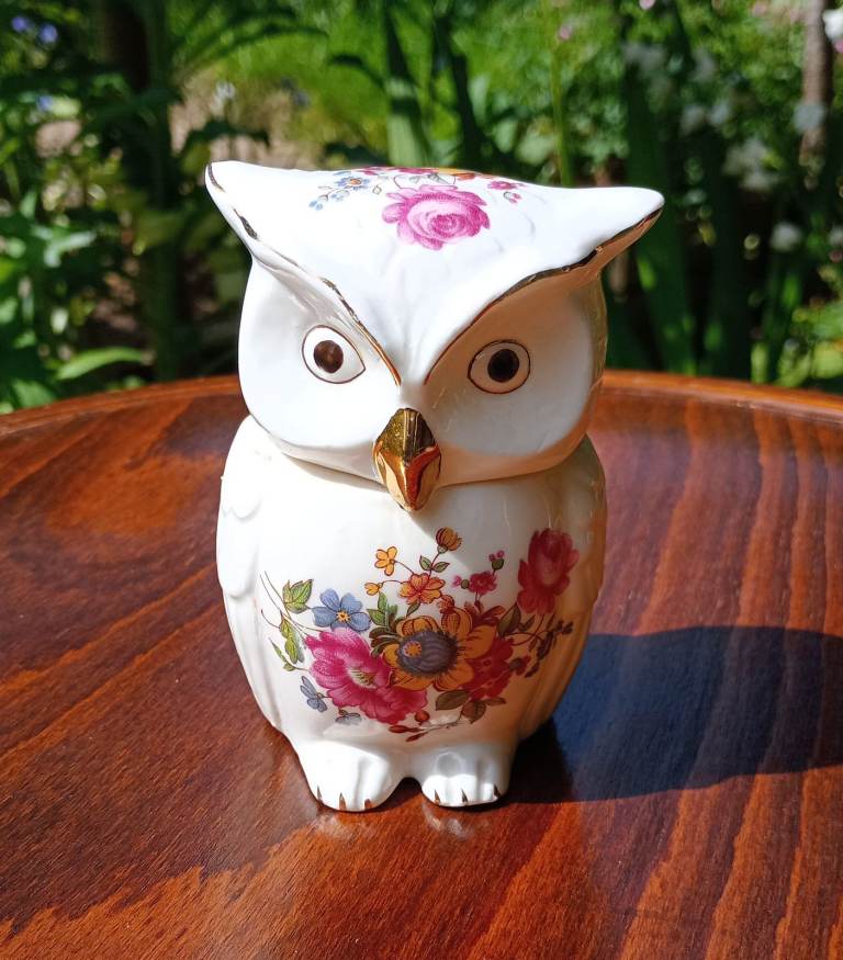 Porcelain Owl Trinket Box Flower decoration