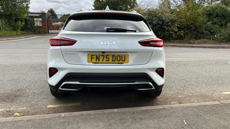 2025 Kia XCeed 1.5 T-GDi MT 3 HATCHBACK Petrol Manual