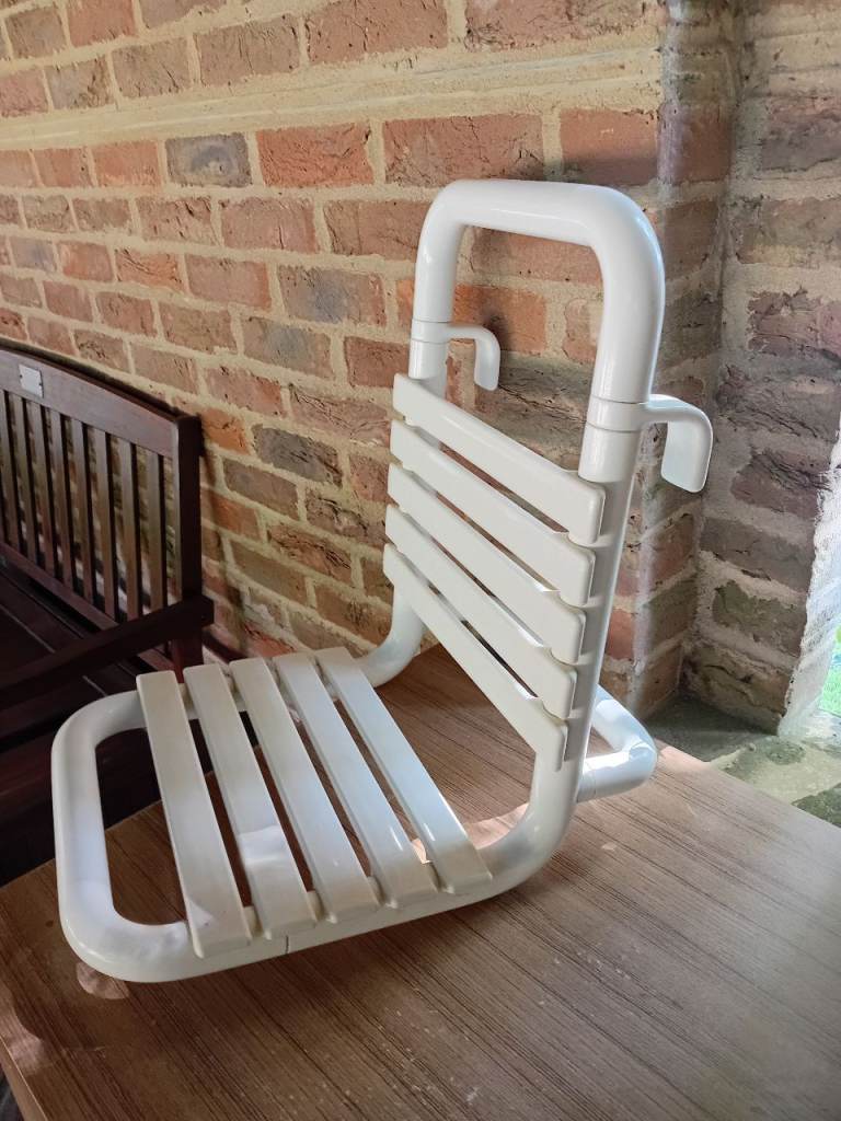 Used White Plastic Shower Chair/Bath Seat – Good Condition