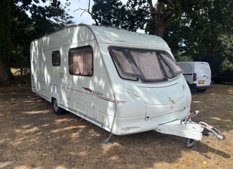 2005 ACE JUBILEE 5 BIRTH TOURING CARAVAN