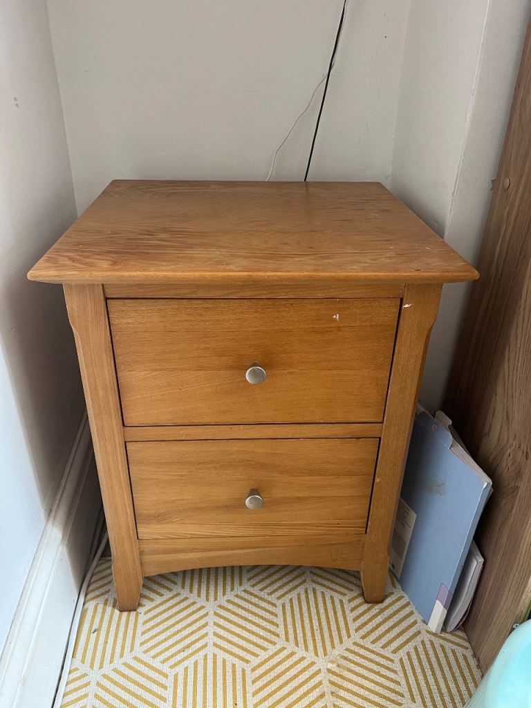 2 Wooden Bedside Tables with 2 Drawers – Good Condition