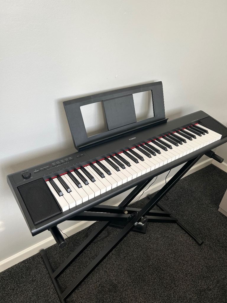 image for Yamaha NP-12 digital piano