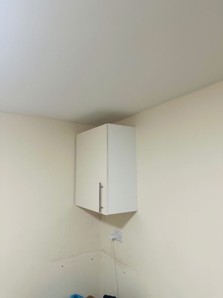 Single Room And Double Available 