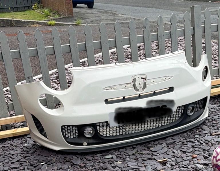 Abarth 595 front bumper and drl lights 