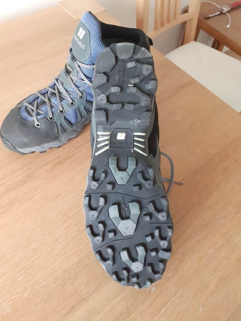 image for Berghaus Mens Goretex walking/ hiking boots size 11