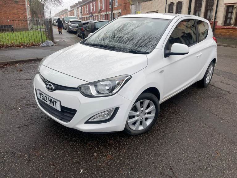 Hyundai, I20, Hatchback, 2013, Manual, 1248 (cc), 3 doors