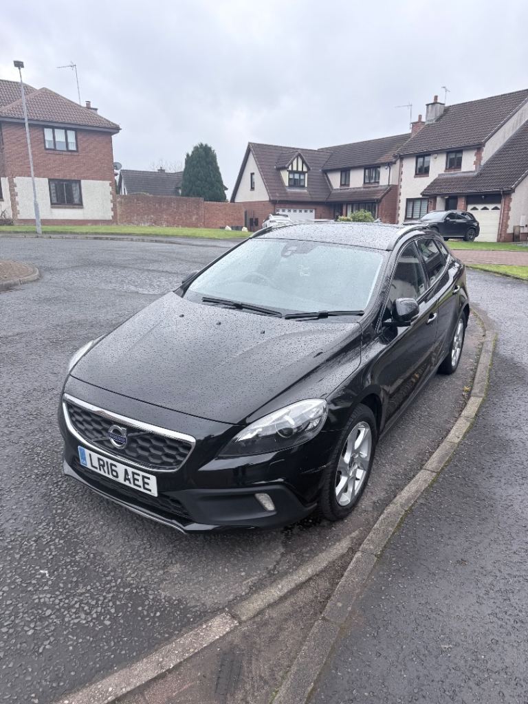 Volvo V4 cross country 2016