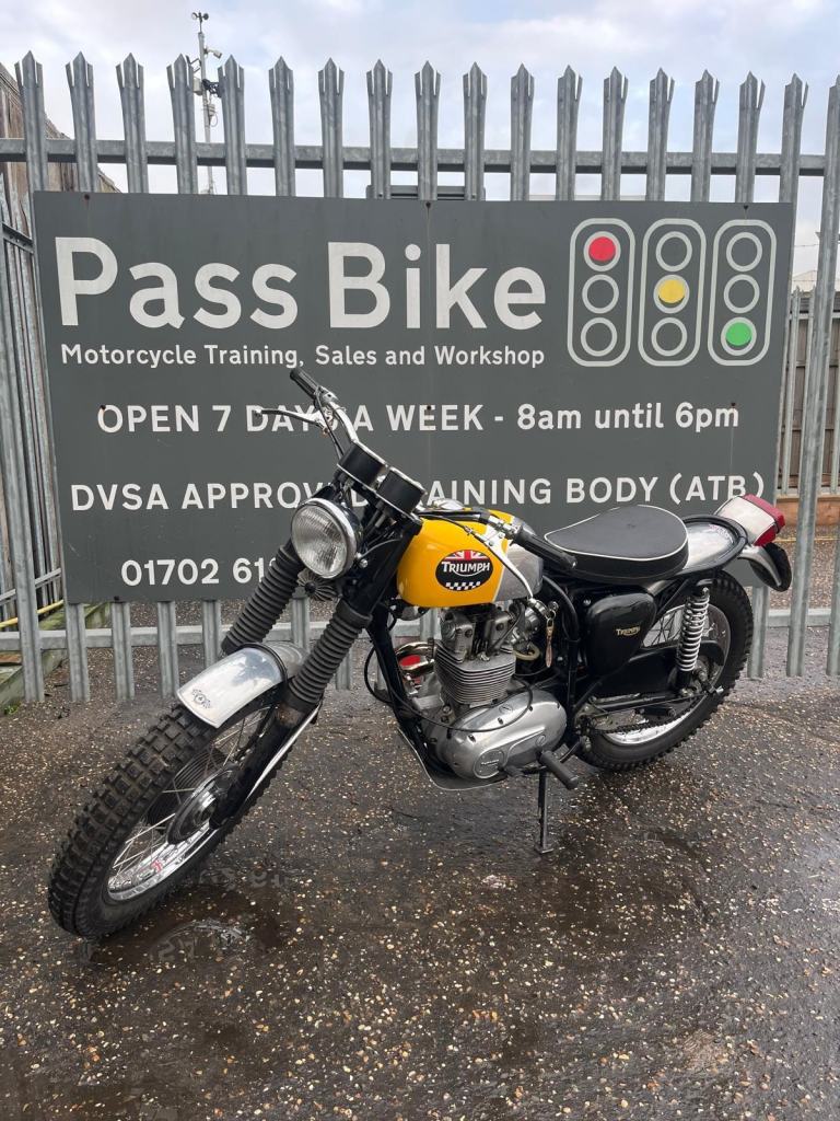 1969 Triumph TR25W 250cc Trials Street Scrambler Motorcycle with original parts 