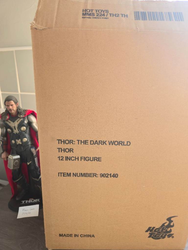 Hot toys thor , £200.00 for Sale in Alnwick, Northumberland | Gumtree