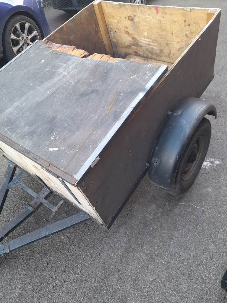 Little garden trailer 