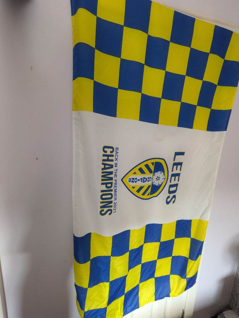 Leeds United Champions Flag - Good Condition