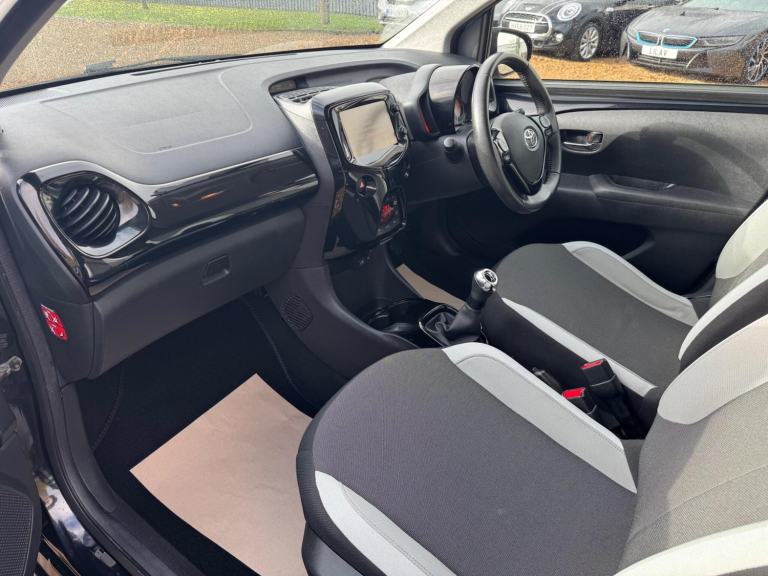 2017 Toyota Aygo 1.0 VVT-i x-press Euro 6 5dr Petrol
