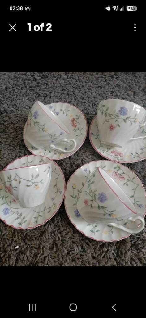 WANTED Chintzy cups, saucers & side plates