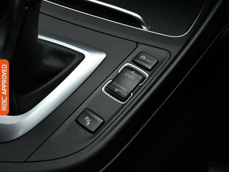 2017 BMW 1 Series 2.0 125i M Sport Hatchback 5dr Petrol Auto Euro 6 (s/s) (224 ps) Hatchback Auto...