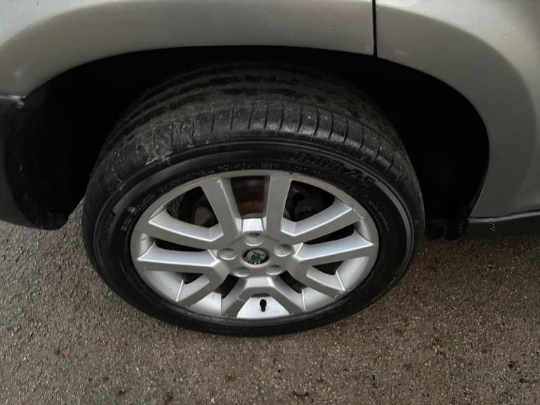 2010 Skoda Yeti 2.0 TDI CR Elegance 4x4 5dr HATCHBACK DIESEL Manual