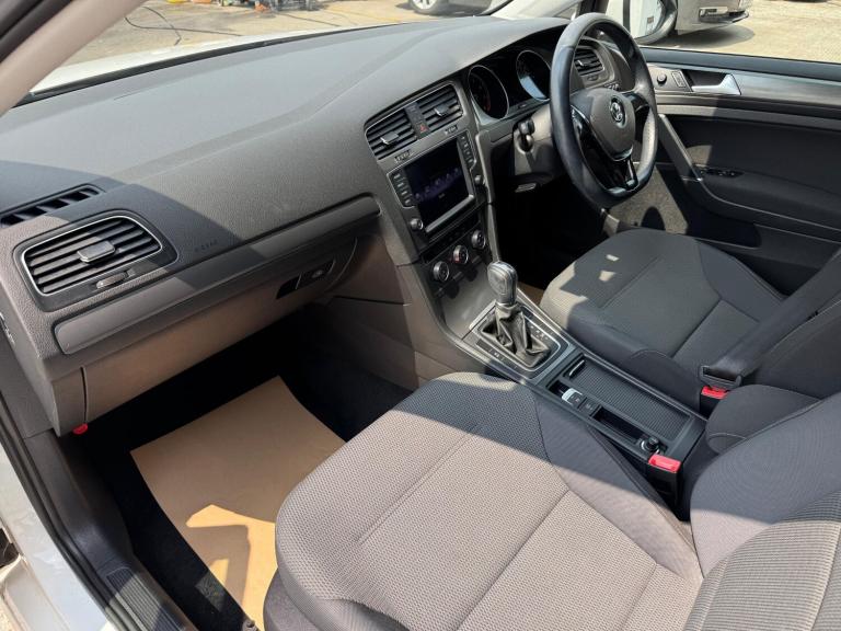 2025 Volkswagen Golf 1.2 TSI BlueMotion Tech S Estate PETROL Automatic