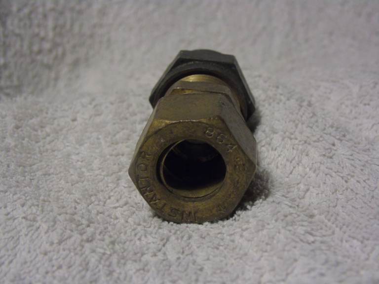 15mm Brass Straight Compression Fitting Complete with Compression Rings