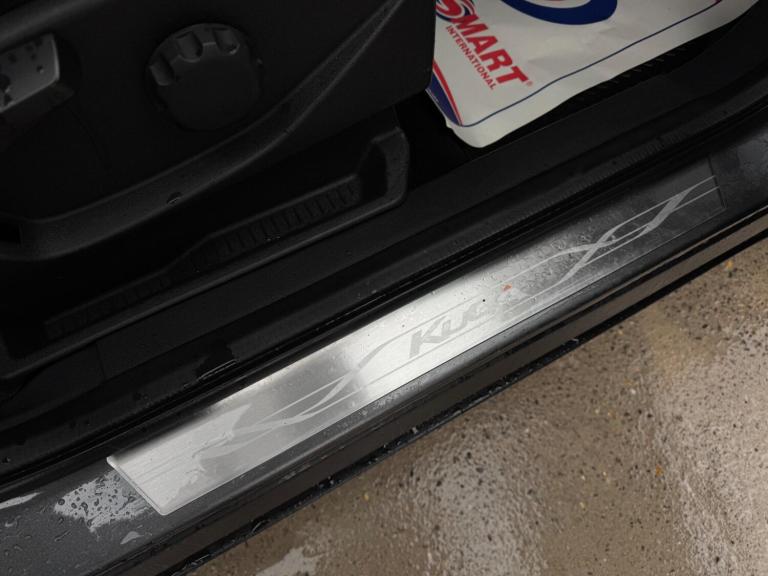 2017 Ford Kuga 2.0 TDCi Titanium Euro 6 (s/s) 5dr HATCHBACK Diesel Manual