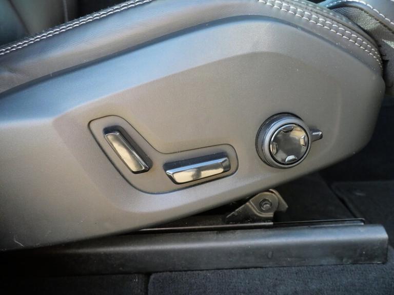 2019 Volvo XC60 2.0 T5 Inscription SUV 5dr Petrol Auto Euro 6 (s/s) (250 ps) SUV Petrol Automatic