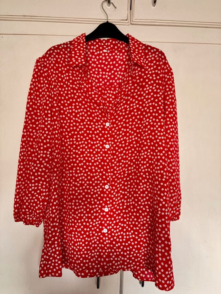Pretty red blouse, size 12-14