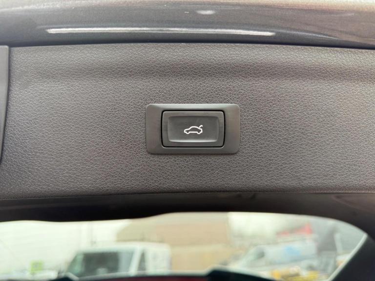 AUDI Q3 2.0 TDI Black Edition S Tronic quattro Euro 6 (s/s) 5dr 2017