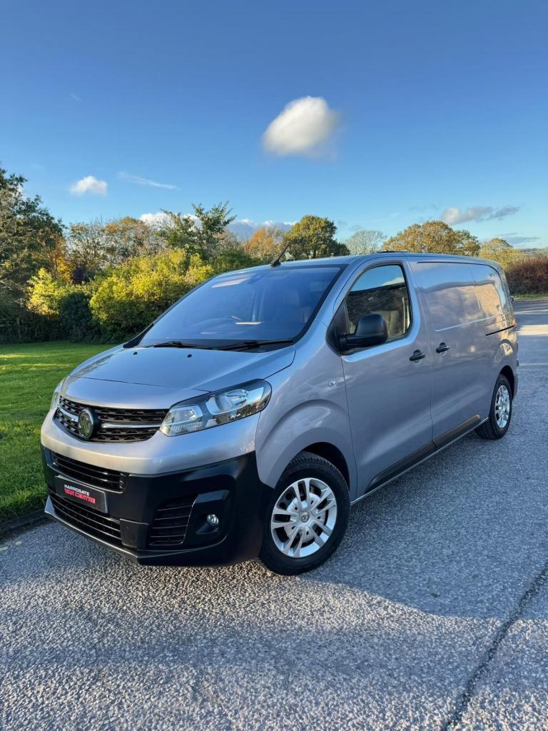 2022 Vauxhall Vivaro Dynamic 1.5 H1 L1