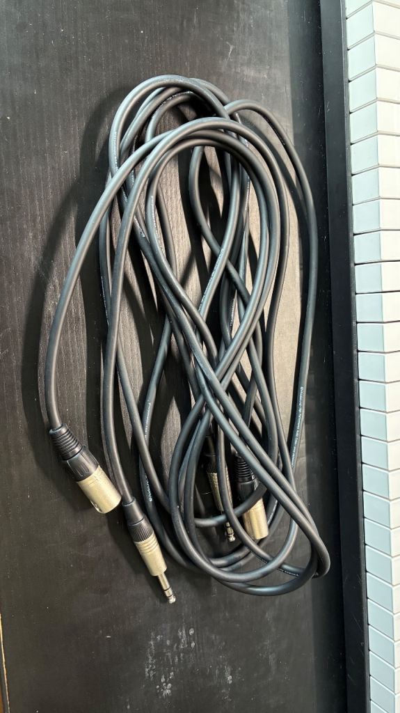 x2 Visiosound xlr (male) to trs (male) 3m cable