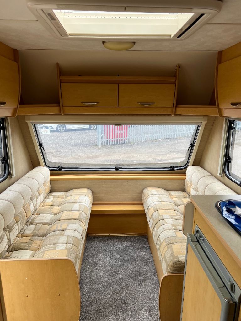 2009 Elddis 4 Berth fixed bed 